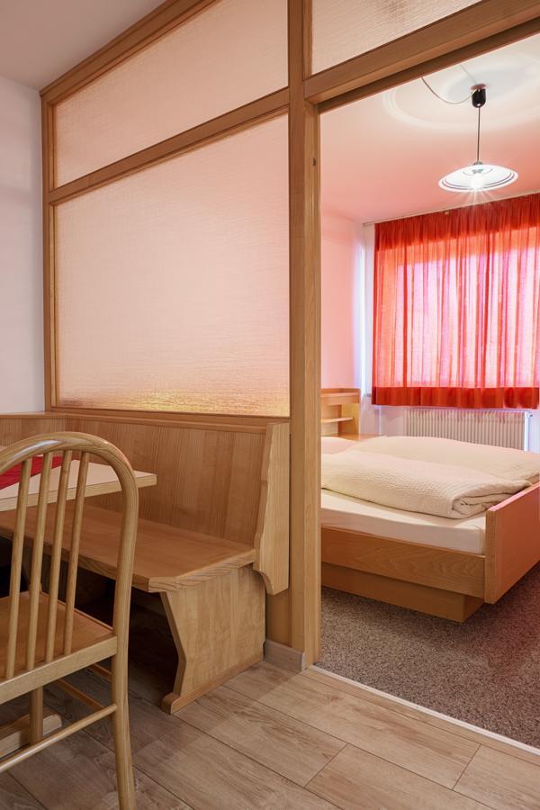 Residence Ledi San Valentino alla Muta Luaran gambar